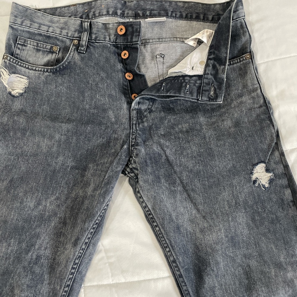 Jeans - Picture 3 of 4